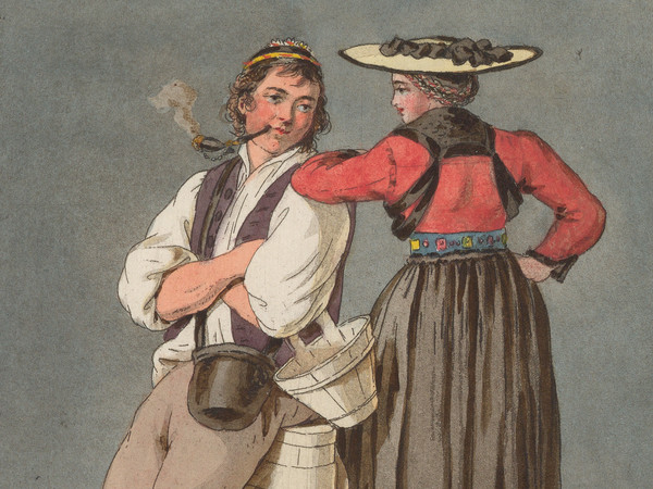 Homme en pied assis sur une brante à lait, femme en pied de dos, tous deux en costume fribourgeois